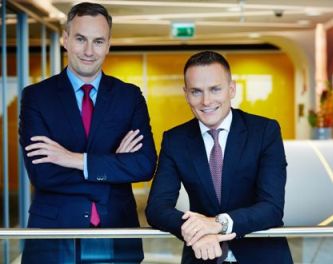 Od lewej: J. Pawłowski i C. Żelaźnicki (www.pulshr.pl)