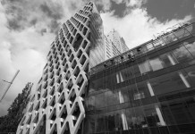 Dentons w sprzedaży warszawskiego wieżowca biurowego