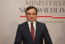 Czy minister sprawiedliwości planuje powrót sądów pokoju w Polsce?