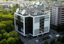 Duo kancelarii w odkupie siedziby przez telewizję satelitarną