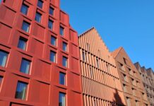 CMS i A&O Shearman w funduszowym zakupie hotelu na rzecznej wyspie