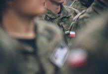 Domański Zakrzewski Palinka w giełdowym debiucie mundurowych akcji