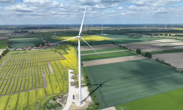 Bird & Bird w miliardowym wiatracznym eurokredycie dla krajowego kolosa prądowego